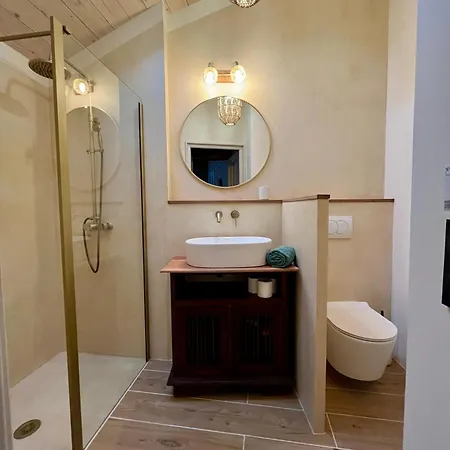 Feriehus Parenthese En Foret - Hautbois, Sidobre Le Bez (Tarn)