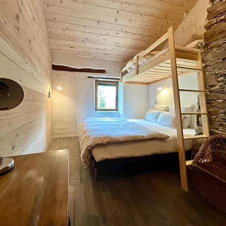 Feriehus Parenthese En Foret - Hautbois, Sidobre Le Bez (Tarn)